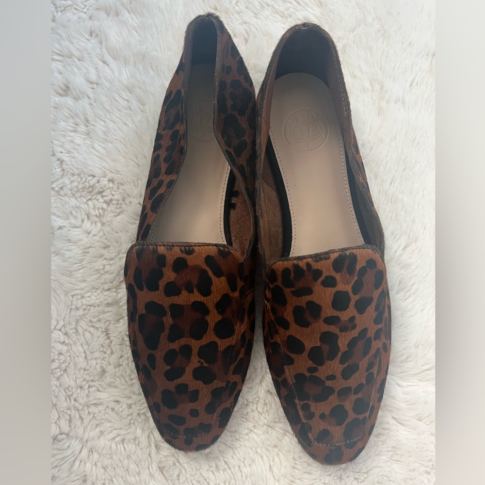 New leather flats